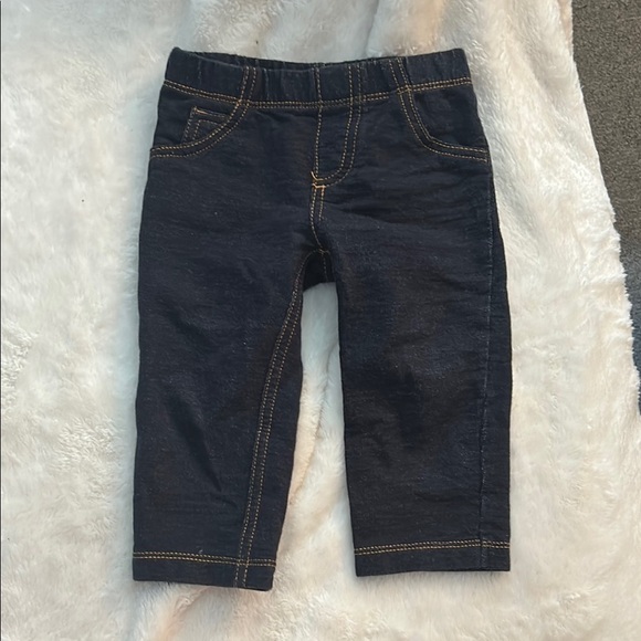 Assorted Baby Clothing Set size 12 months - Picture 2 of 6